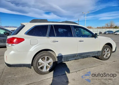 2013 Subaru Outback 3.6R Limited из США, поврежденный, VIN 4S4BRDSCXD2295448
